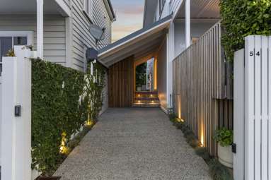 54 Hackett Street_1