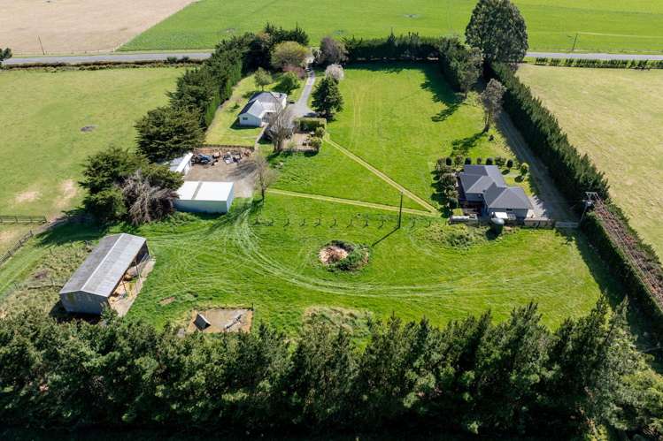 515 Bealey Road Charing Cross_21