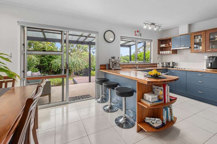 54 Fairway Drive Kamo_6