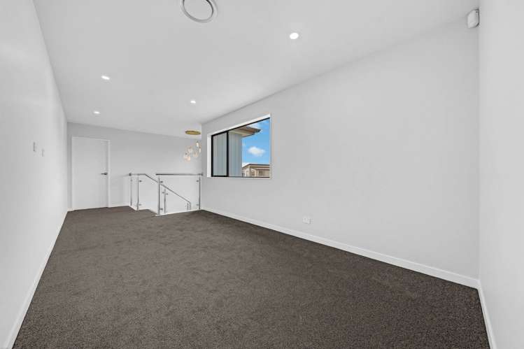 2 Whata Street Clarks Beach_25