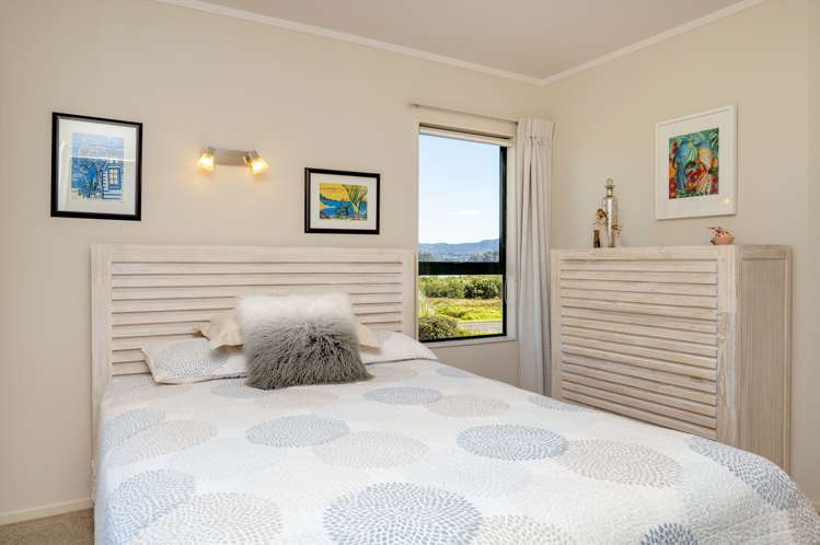 2 Elizabeth Street Ohope_17