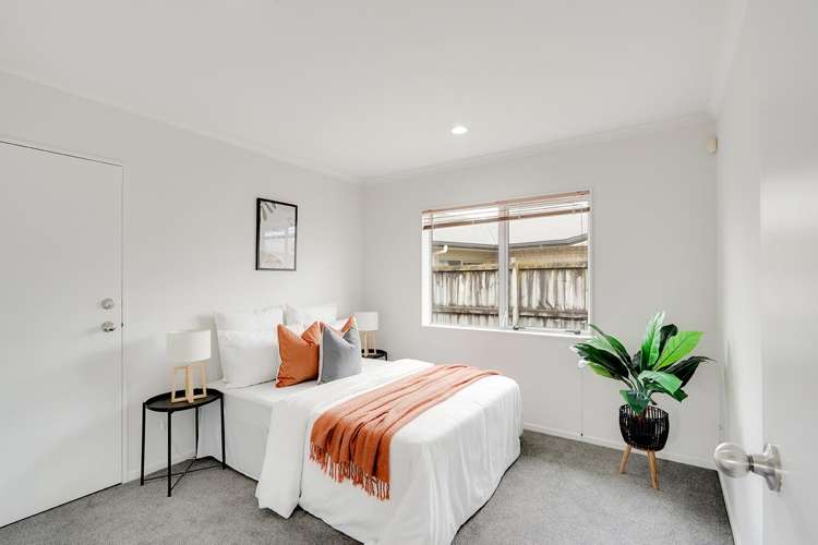 7 Landmark Court Huntington_13