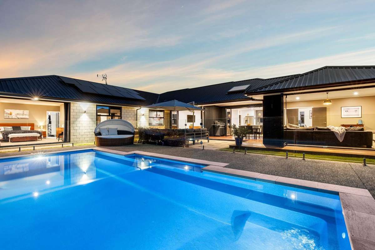 42 Alan Livingston Drive_0