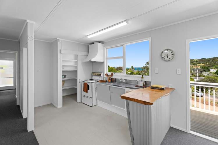 142 Ocean View Road Oneroa_26