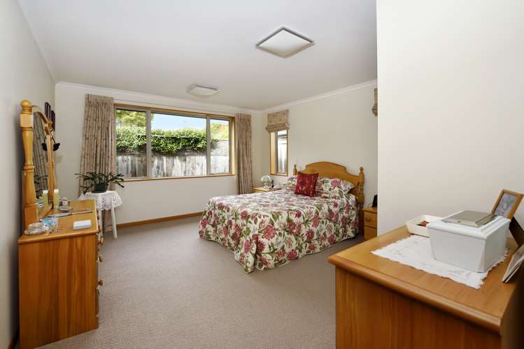 4b Andrew Street Stoke_11