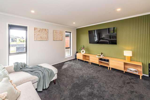 13 Magnolia Crescent Tawhero_3