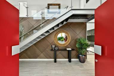 381 Riddell Road_4