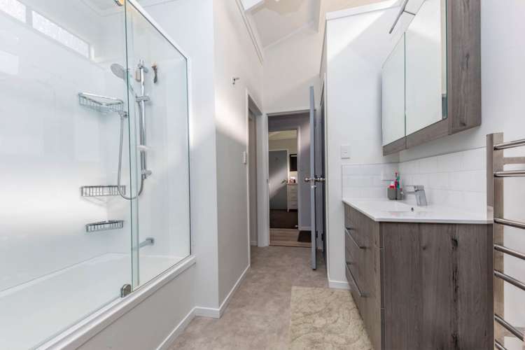 125 Seaview Road Piha_9