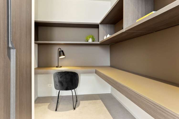 3401/10 Commerce Street City Centre_8