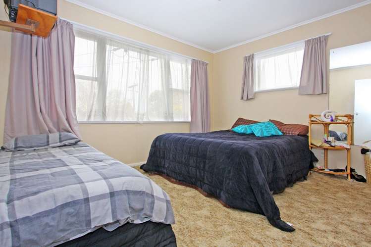 6 Kirton Crescent Manurewa_6