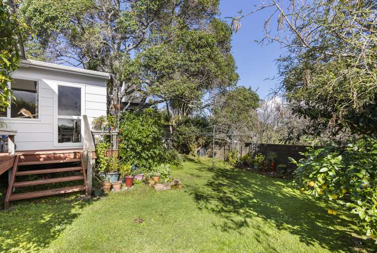 12 Roseberry Avenue Birkenhead_18