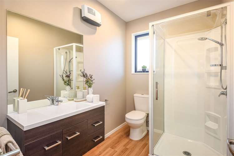 6 Maclaren Road Wigram_21