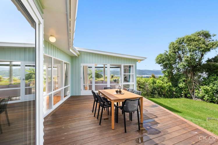 34 Miromiro Road Normandale_17