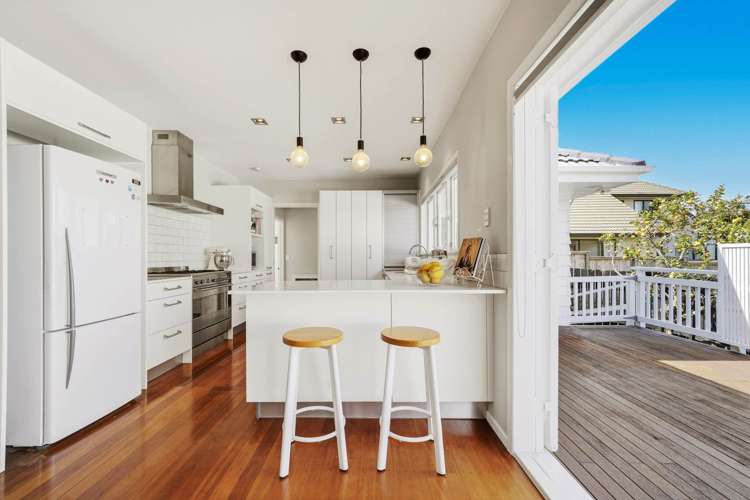 14 Richards Avenue Forrest Hill_13