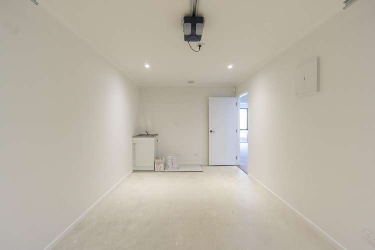 2/3 Harrowfield Drive Harrowfield_16