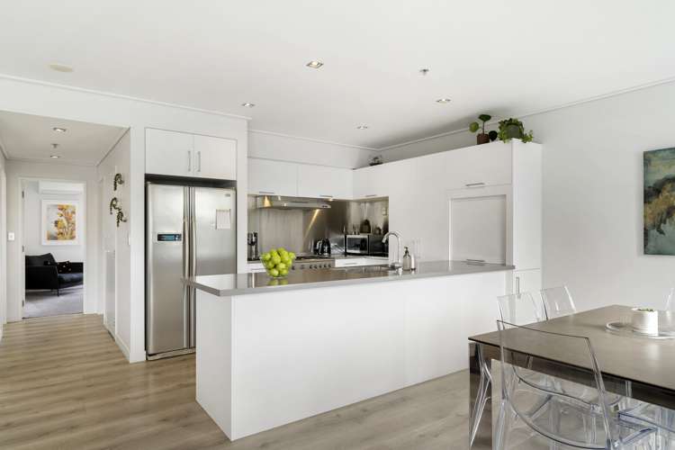 4a/24 Market Place Auckland Central_12