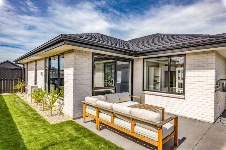 16 Letitia Street Burwood_10