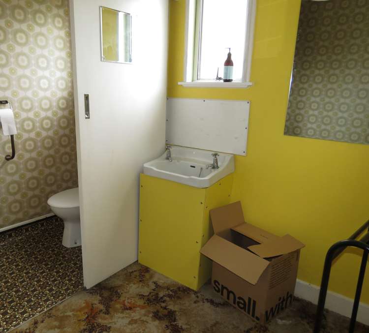 69 Shiel Street Reefton_6