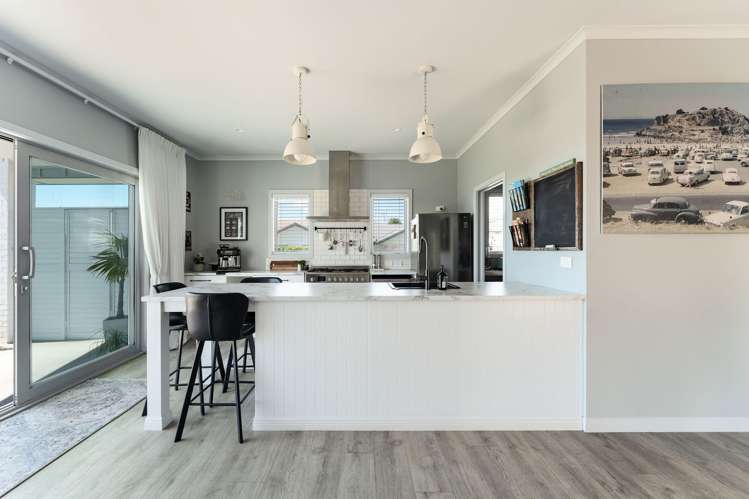 165 Rowesdale Drive_5