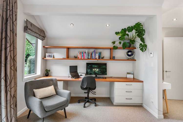 61 Puketutu Road Bombay_22