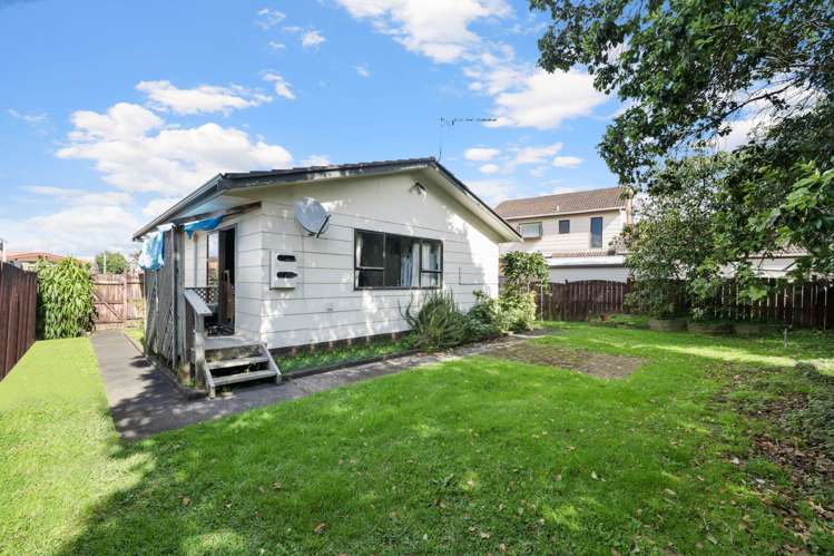 397 Roscommon Road Manurewa_1