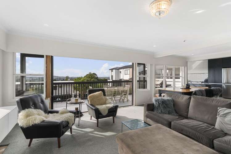 29 Te Atatu Road Te Atatu South_11