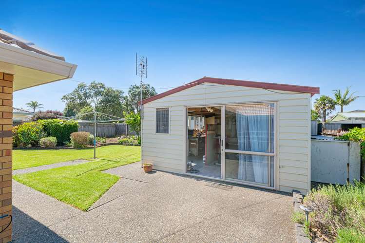 4 Lakeside Drive Orewa_7