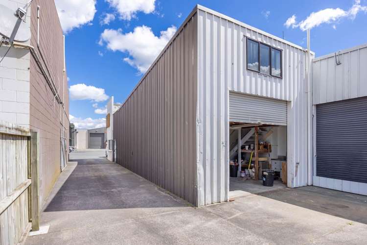 13 (A-B) Lake Road Frankton_9