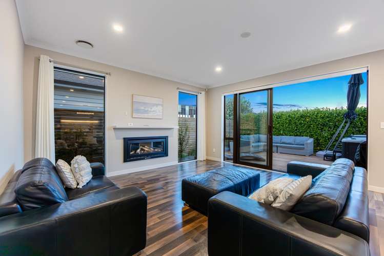 17 Tawatawa Street Long Bay_1