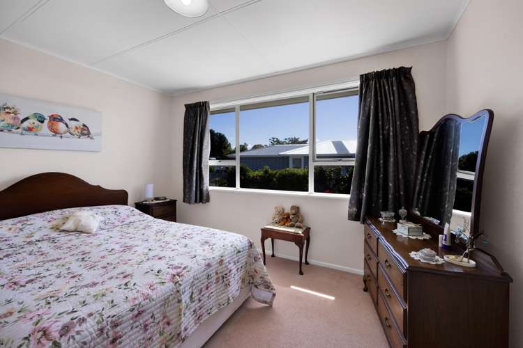 132 Fairfield Road Hawera_21