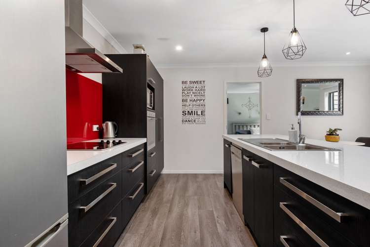 5h Winiata Street Brookfield_6