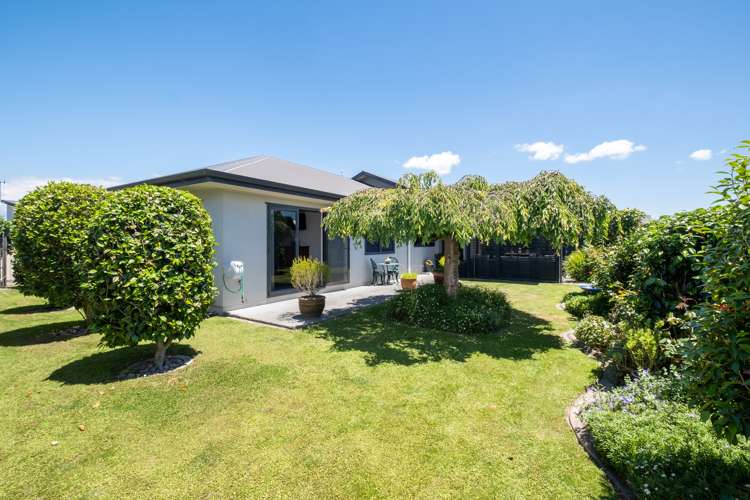 4 Anna Lane Raureka_22