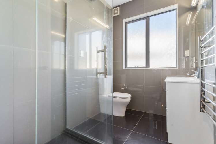 12a Blakeborough Drive Forrest Hill_13