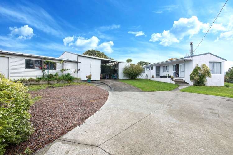 54 Taipari Road Te Atatu Peninsula_2