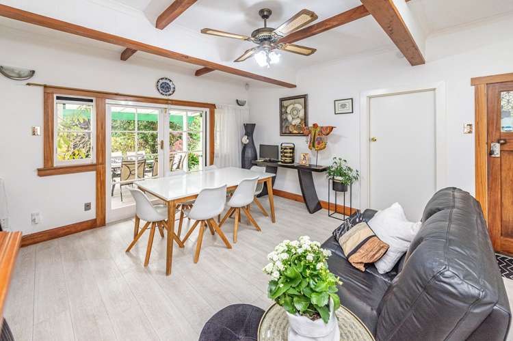 33 Riverbank Road Okoia_8