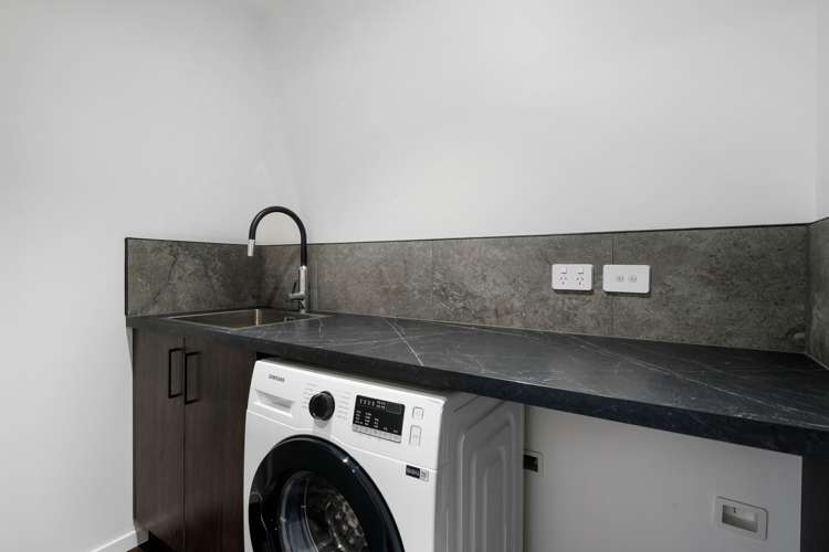 11 Lakewood Lane Cambridge_22