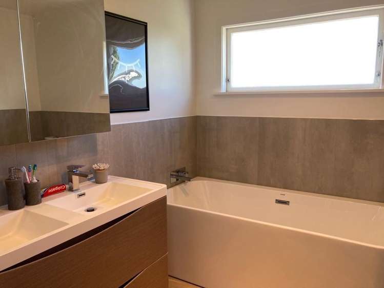 Address withheld 10694_16