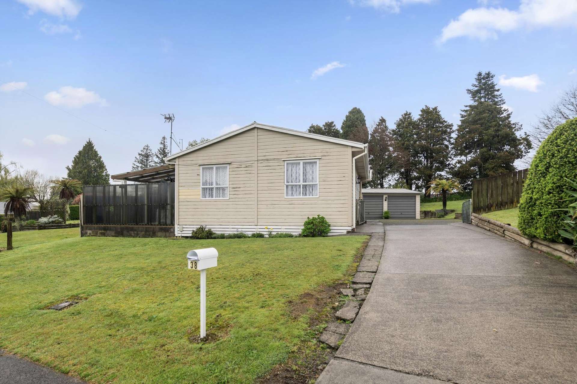 38 Esk Crescent Tokoroa_0