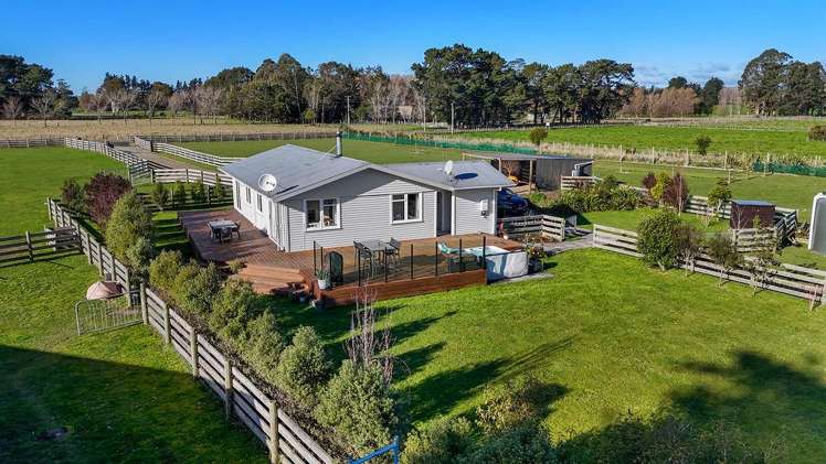 362 Somerset Road Carterton_21