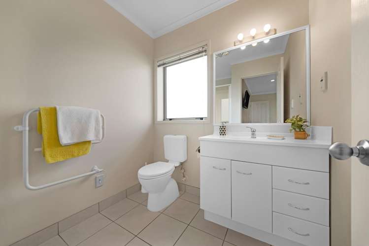 6 Luna Place Henderson_21