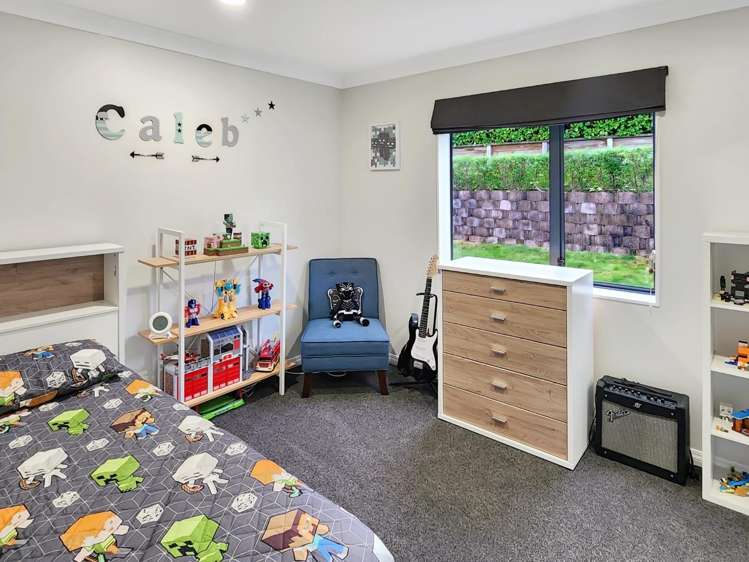 16 Birkinshaw Grove Riverstone Terraces_13