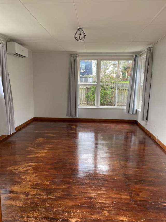 81 Woodglen Road Glen Eden_1