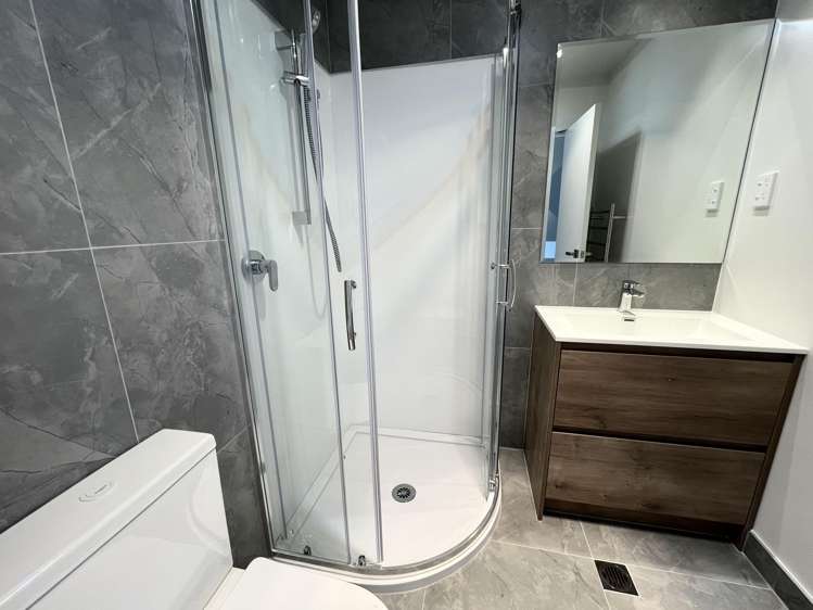 25/241 Don Buck Road Massey_5