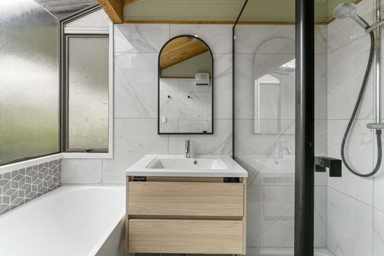 1082 Mapara Road Kinloch_9