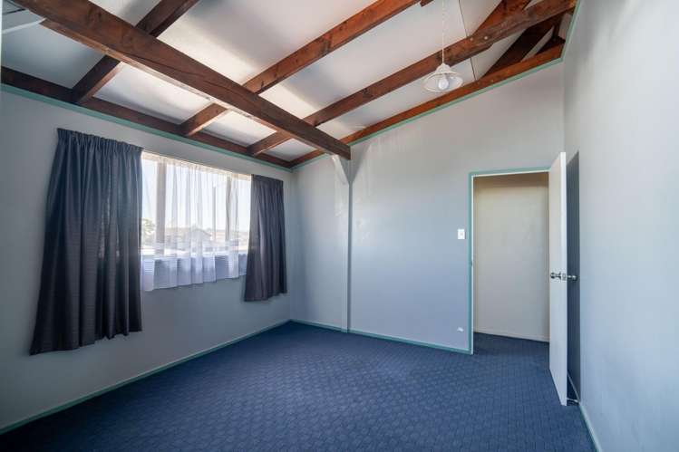 247 Flaxmere Avenue Flaxmere_7