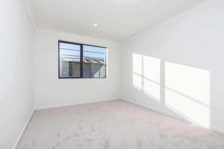 15 Tai Crescent Hobsonville_17