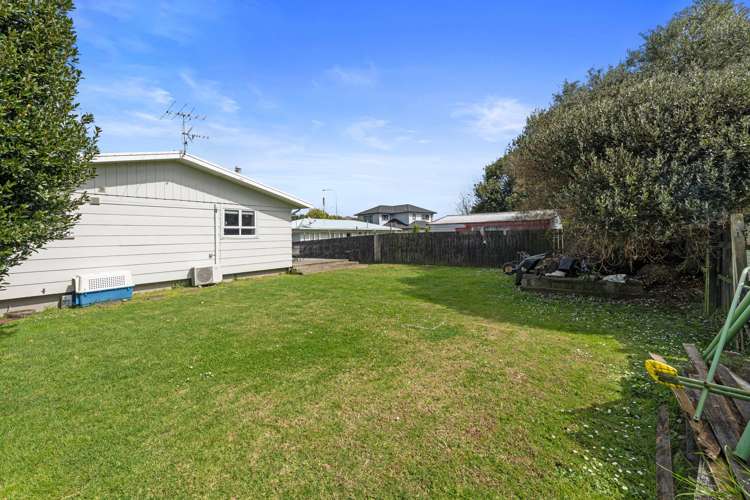 6 Blanes Road Manurewa_14