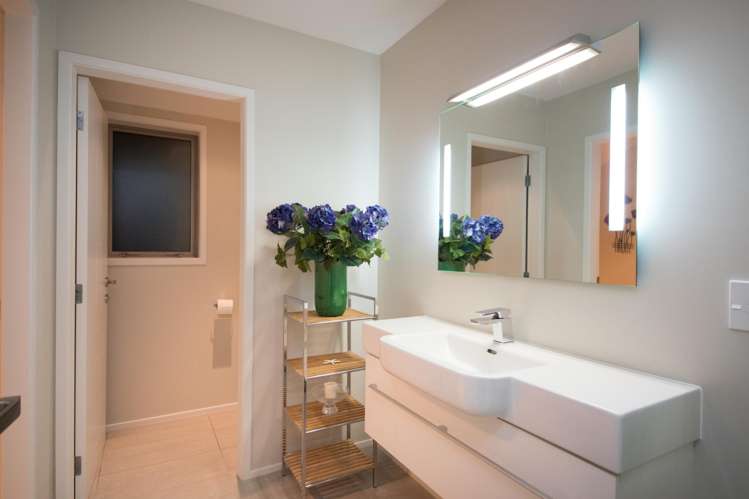 2 Grand Oaks Drive Awapuni_18