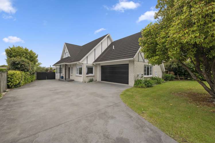 8 Warwick Drive_0