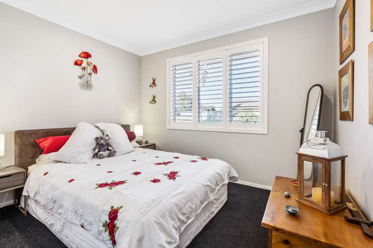 1 Annieston Place Waiuku_11